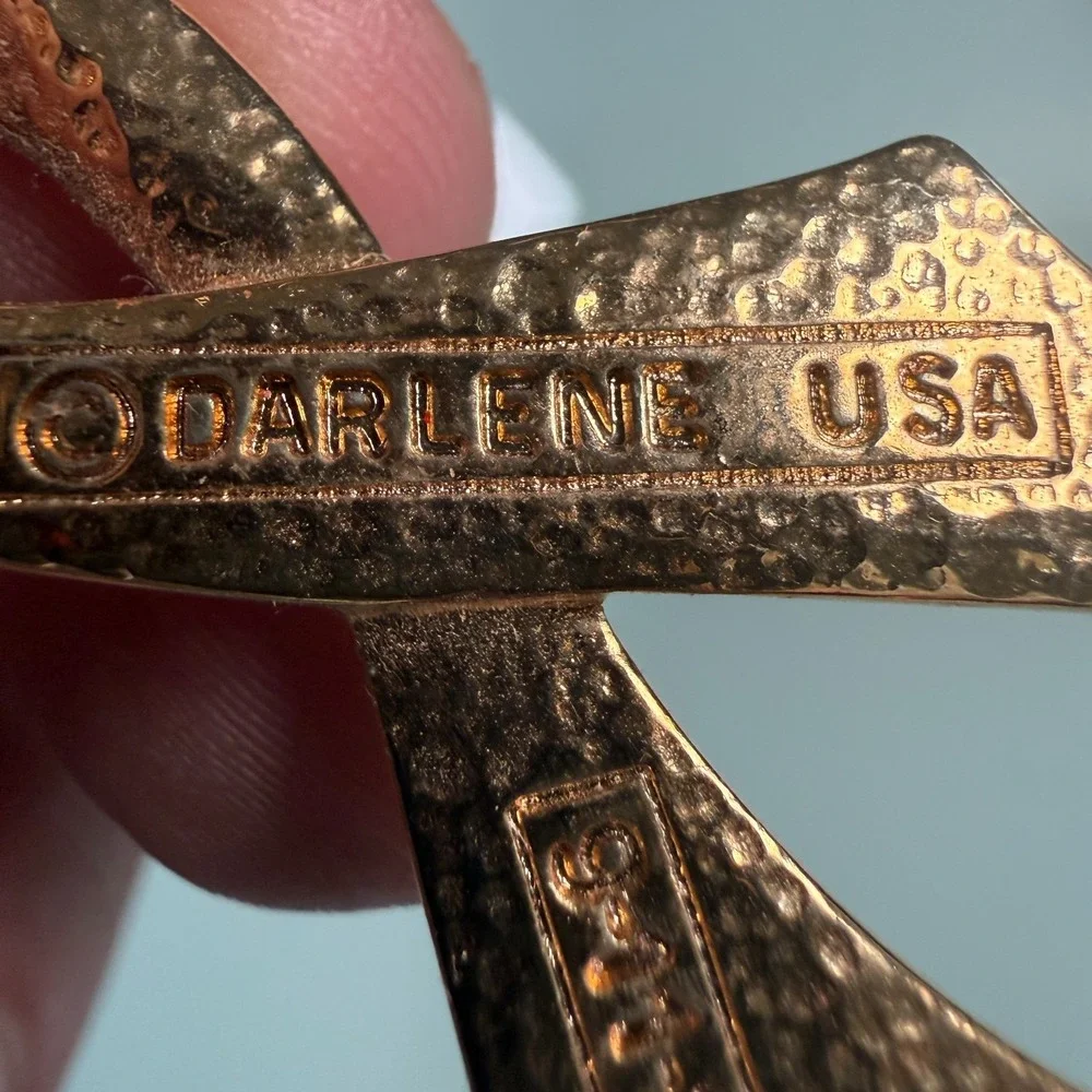 VTG American Flag Ribbon Pin Copywrite Darleen USA 9-11-2001